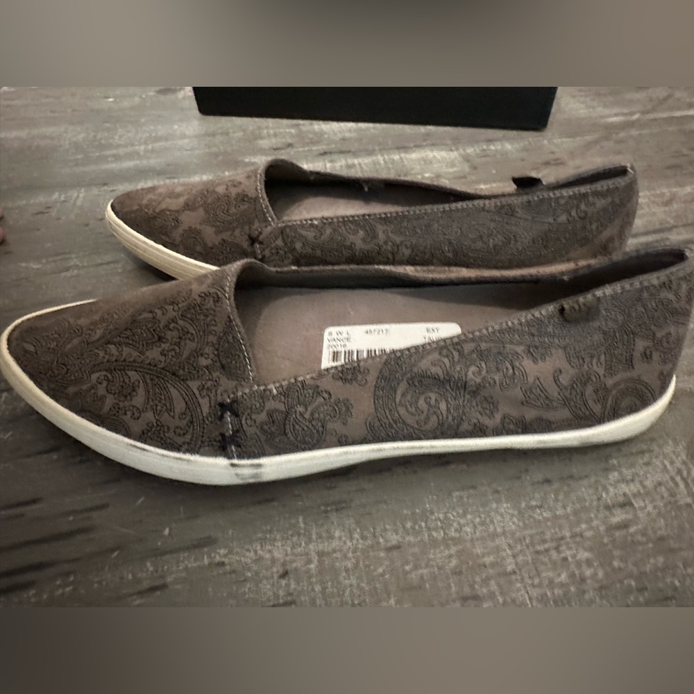 NEW Extra-Fine Sugar- Vance shoes (read details)